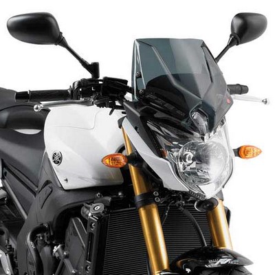 Cúpula ahumada Givi para Yamaha FZ8 10-11, 28X30cm