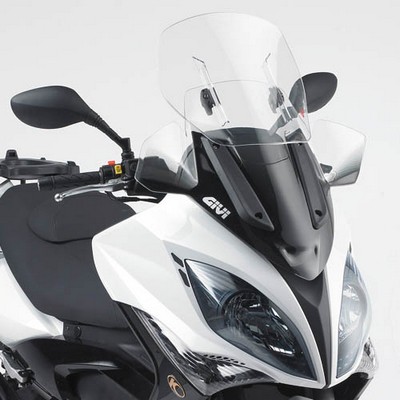 Givi. Parabrisas especifico, 