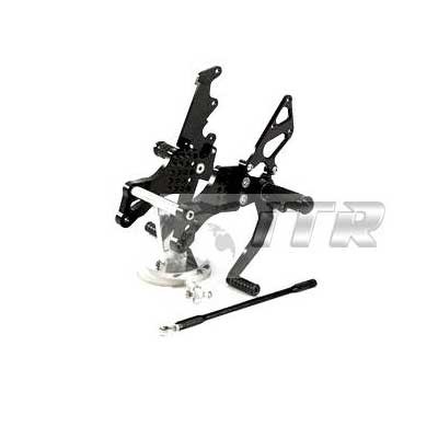 ESTRIBERAS MULTI REGULABLES COLOR NEGRO SUZUKI GSX