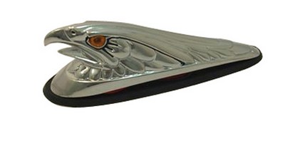 AGUILA CROMADA  PARA GUARDABARROS SIN LUZ. UNIDAD