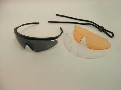 GAFAS PISTOL MONTURA NEGRA Y 3 LENTES INTERCAMB