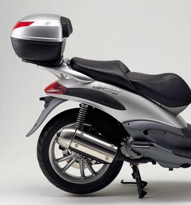 PORTAEQUIPAJE PIAGGIO BEVERLY 125/200