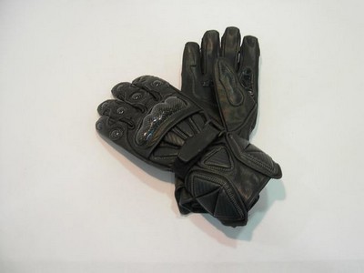 GUANTES REFORZADOS NEGRO, PIEL Y CARBONO