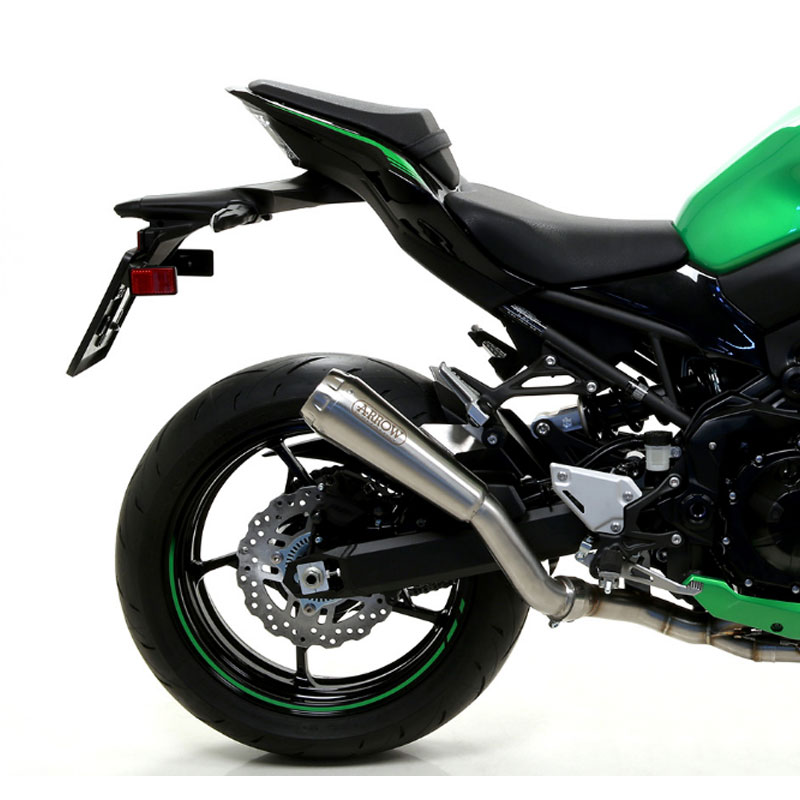 Escape Arrow Kawasaki Z900 20 acero (FULL) Nilmoto