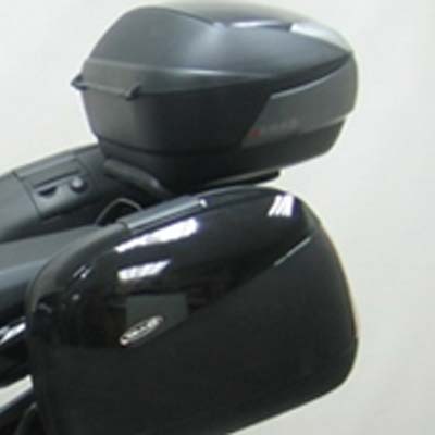 Shad KIT SUZUKI BANDIT 650, GSF1200S 2005-14 instalar maleta trasera | Nilmoto