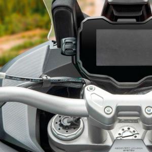 Cargador USB doble resistente al agua de carga rápida Â· 2