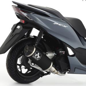 Escape Arrow Honda PCX125 21- OC aluminio negro