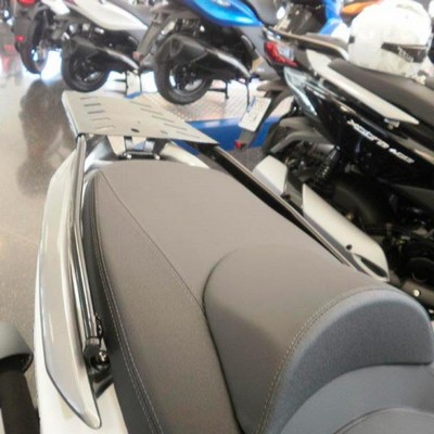 Parrilla portaequipajes sin tirantes Kymco Xciting 400