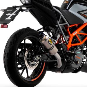 Escape Arrow GP2 KTM Duke 125-390 21-23 titanio