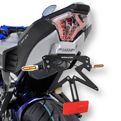 Soporte portamatriculas con paso de Rueda Yamaha MT07 14-