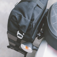 Bolsa lateral Legend 9.8L Marrón. Para soportes Â· 2