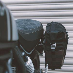 Bolsa lateral Legend 13.5L Negra. Para soportes Â· 2