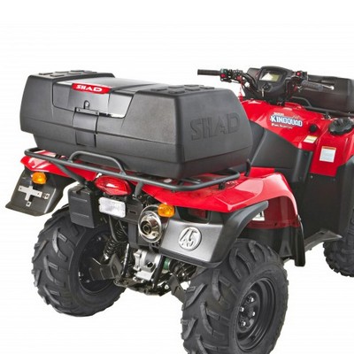 Maleta Shad de quad con capacidad para 3 cascos integrales Â· 4