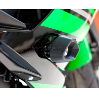 Topes anticaida Evotech Kawasaki Ninja 650 KRT 17- Â· 4