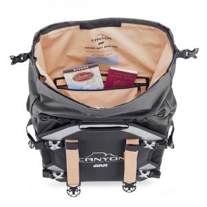 Alforja lateral Canyon Givi impermeable 30L Â· 3
