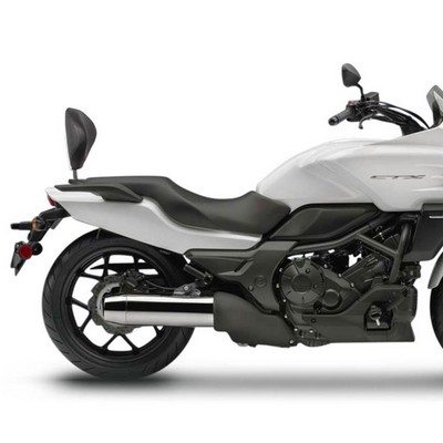 Respaldo Shad en moto Honda CTX700 14-