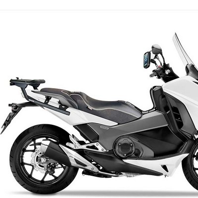 Soportes para instalacion de baul trasero Shad en Honda Integra 750