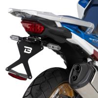 Portamatriculas Barracuda intermitentes originales Honda Africa Twin 20-22 Â· 2