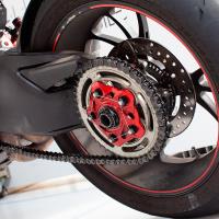Porta corona Ducati con 5 tuercas