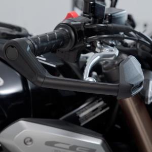 Protector maneta con deflector Honda CB650R y Kawasaki Z650 Â· 2
