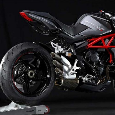 Soporte portamatriculas MV Agusta BRUTALE 990 RR y 1090 RR Â· 2