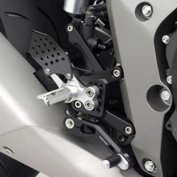 Estriberas regulables Honda CB1000R 08- modelo REV Rizoma Â· 2