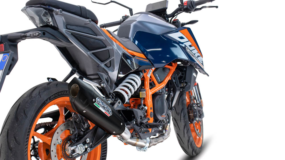 Escape GPR GP-Revo Black Titanium KTM Duke 125 Â· 3