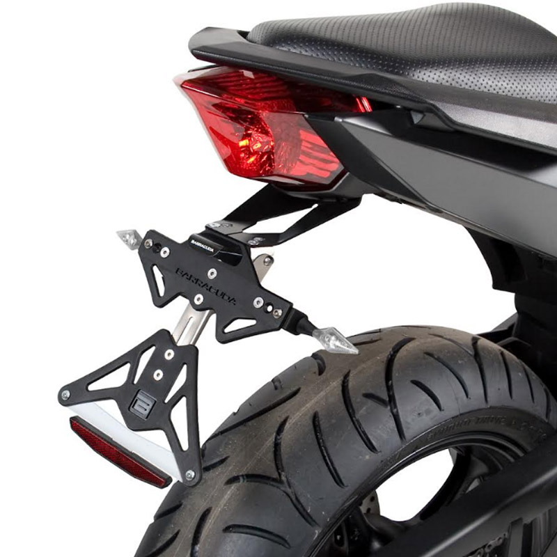 portamatriculas reclinable. barracuda yamaha xj6