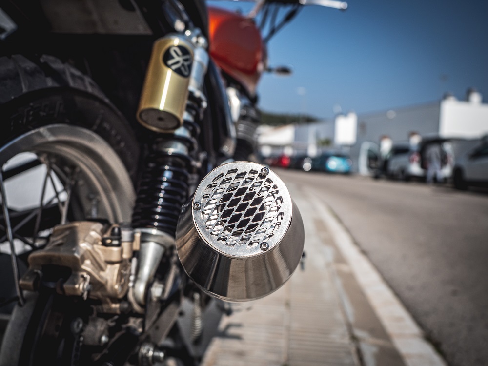Escape GPR Ultracone Inox homologado Thruxton 1200