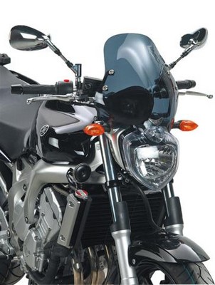 Cupula ahumada de Givi moto YAMAHA FZ6 04-06