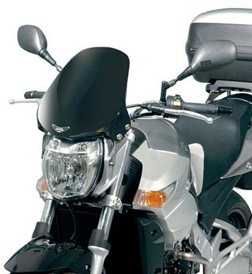 Cupula negra Givi moto KTM DUKE 690, SUZUKI GSR600, YAMAHA MT03 600 06-15