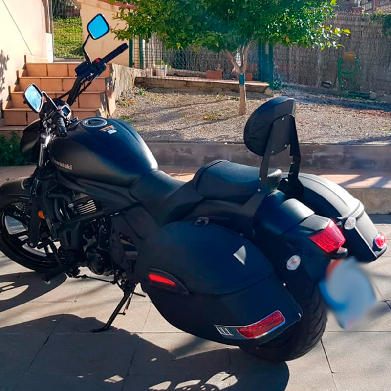 Alforjas rigidas moto custom Fast Vramack Seven con luces Alforjas rigidas moto custom Fast Vramack Seven con luces